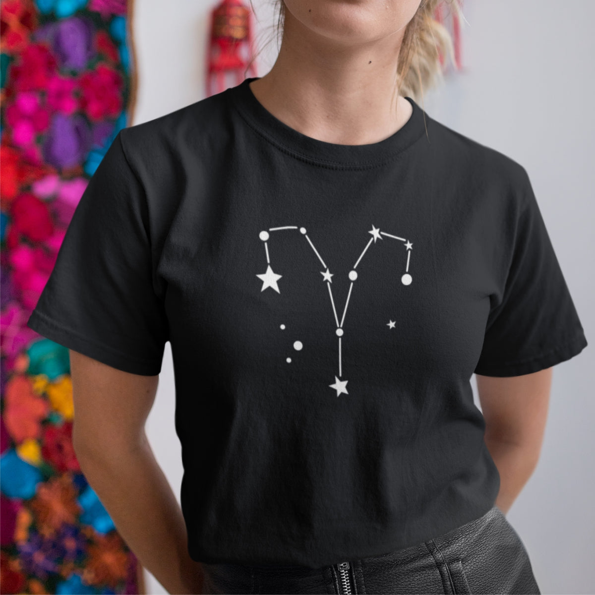 Must UNISEX T-särk Tähtkuju Jäär