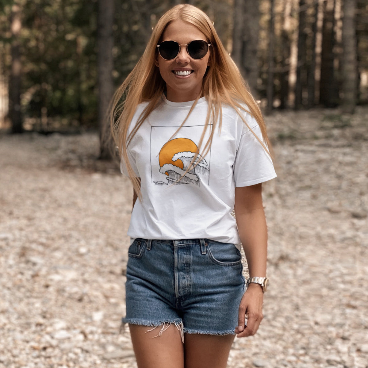 Valge UNISEX T-särk Lained